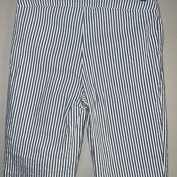 Jones New York blue and white striped pull on style pants - Picture 7 of 8